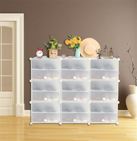 Plastic shoe rack